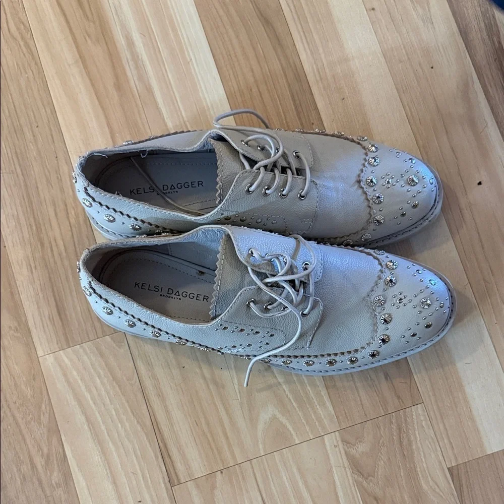 Kelsi Dagger Tan Studded Men's Oxfords